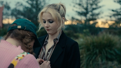 Totally_Completely_Fine_S01E06_mkv4446.jpg