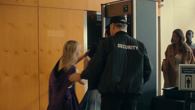 Totally_Completely_Fine_S01E06_mkv4929.jpg