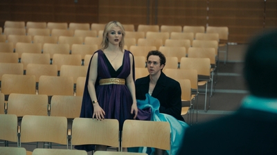 Totally_Completely_Fine_S01E06_mkv5003.jpg