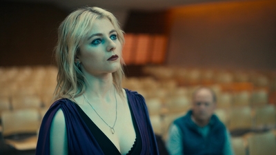 Totally_Completely_Fine_S01E06_mkv5061.jpg