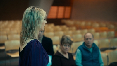 Totally_Completely_Fine_S01E06_mkv5219.jpg