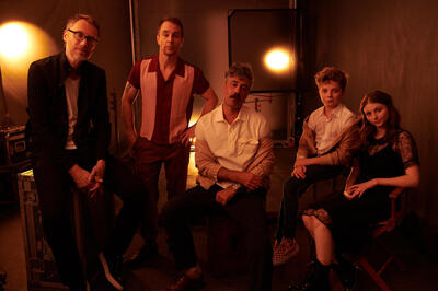 Outtakes_284229.jpg