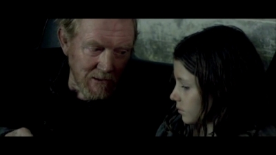Existence_Scenereel_mp41367.jpg