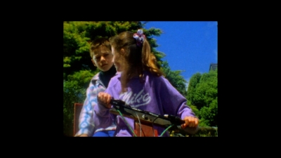A_Long_Beside_mp40047.jpg