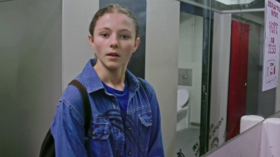 Lucy_Lewis_Cant_Lose_S01E01_mp41376.jpg