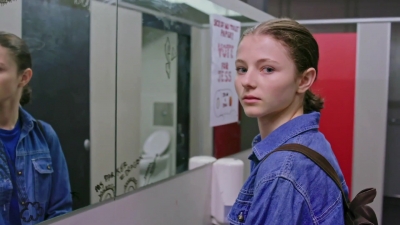 Lucy_Lewis_Cant_Lose_S01E01_mp41382.jpg