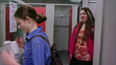 Lucy_Lewis_Cant_Lose_S01E01_mp41385.jpg