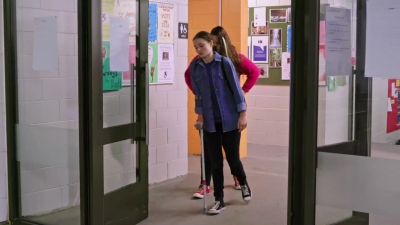 Lucy_Lewis_Cant_Lose_S01E01_mp41416.jpg