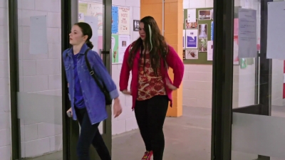 Lucy_Lewis_Cant_Lose_S01E01_mp41418.jpg