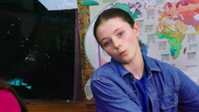 Lucy_Lewis_Cant_Lose_S01E01_mp41427.jpg