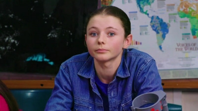 Lucy_Lewis_Cant_Lose_S01E01_mp41464.jpg