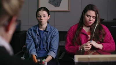 Lucy_Lewis_Cant_Lose_S01E02_mp41782.jpg