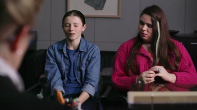 Lucy_Lewis_Cant_Lose_S01E02_mp41784.jpg