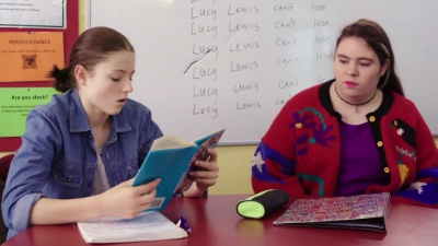 Lucy_Lewis_Cant_Lose_S01E02_mp41830.jpg