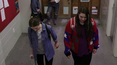 Lucy_Lewis_Cant_Lose_S01E02_mp41882.jpg