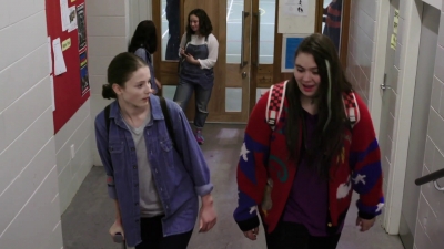 Lucy_Lewis_Cant_Lose_S01E02_mp41888.jpg