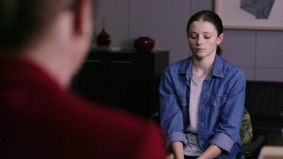 Lucy_Lewis_Cant_Lose_S01E02_mp41976.jpg