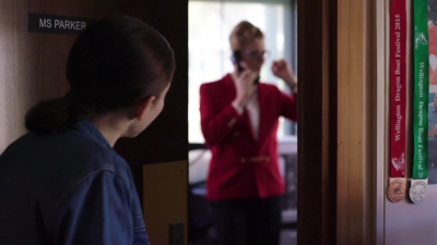 Lucy_Lewis_Cant_Lose_S01E02_mp42012.jpg