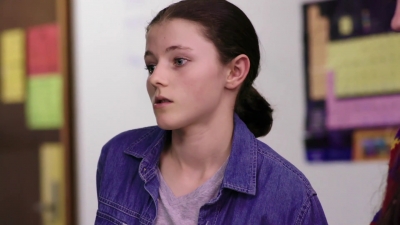 Lucy_Lewis_Cant_Lose_S01E04_mp42423.jpg