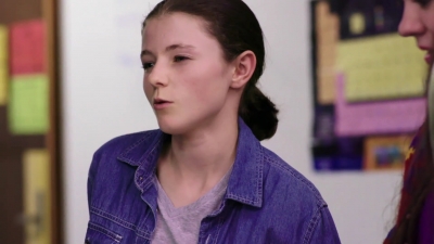 Lucy_Lewis_Cant_Lose_S01E04_mp42424.jpg