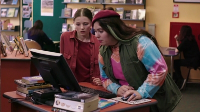 Lucy_Lewis_Cant_Lose_S01E05_mp42806.jpg