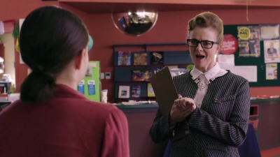 Lucy_Lewis_Cant_Lose_S01E05_mp42885.jpg