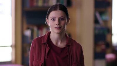 Lucy_Lewis_Cant_Lose_S01E05_mp42942.jpg