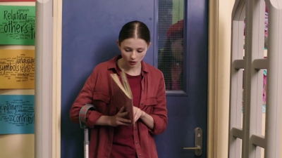 Lucy_Lewis_Cant_Lose_S01E06_mp43070.jpg