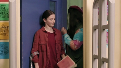 Lucy_Lewis_Cant_Lose_S01E06_mp43079.jpg