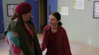 Lucy_Lewis_Cant_Lose_S01E06_mp43112.jpg