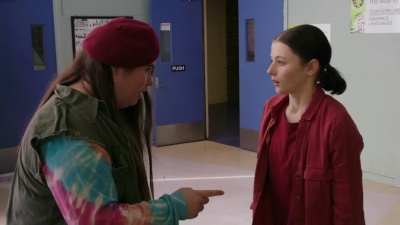 Lucy_Lewis_Cant_Lose_S01E06_mp43115.jpg