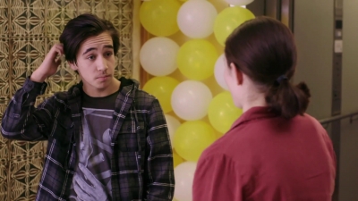 Lucy_Lewis_Cant_Lose_S01E06_mp43329.jpg