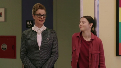 Lucy_Lewis_Cant_Lose_S01E06_mp43350.jpg