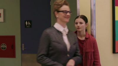 Lucy_Lewis_Cant_Lose_S01E06_mp43359.jpg