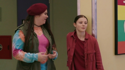 Lucy_Lewis_Cant_Lose_S01E06_mp43365.jpg
