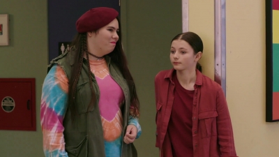 Lucy_Lewis_Cant_Lose_S01E06_mp43372.jpg