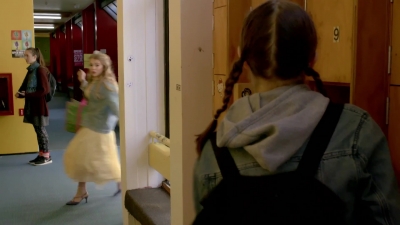 Lucy_Lewis_Cant_Lose_S02E01_mp43422.jpg