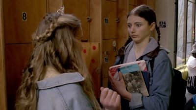 Lucy_Lewis_Cant_Lose_S02E01_mp43428.jpg