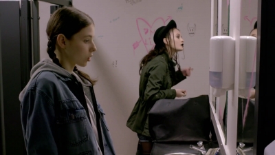 Lucy_Lewis_Cant_Lose_S02E01_mp43501.jpg