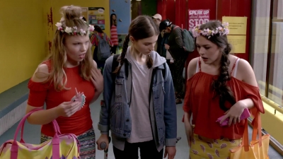 Lucy_Lewis_Cant_Lose_S02E01_mp43859.jpg