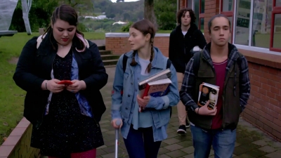 Lucy_Lewis_Cant_Lose_S02E02_mp43943.jpg