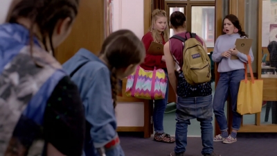 Lucy_Lewis_Cant_Lose_S02E02_mp44263.jpg