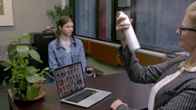 Lucy_Lewis_Cant_Lose_S02E03_mp44346.jpg