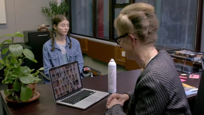 Lucy_Lewis_Cant_Lose_S02E03_mp44397.jpg