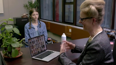 Lucy_Lewis_Cant_Lose_S02E03_mp44398.jpg