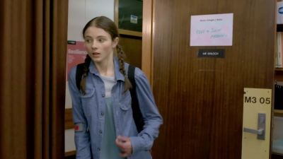 Lucy_Lewis_Cant_Lose_S02E03_mp44556.jpg