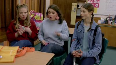 Lucy_Lewis_Cant_Lose_S02E03_mp44612.jpg