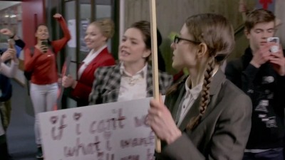 Lucy_Lewis_Cant_Lose_S02E03_mp44649.jpg