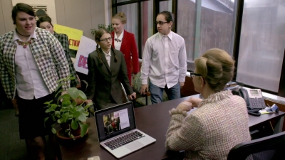 Lucy_Lewis_Cant_Lose_S02E03_mp44718.jpg