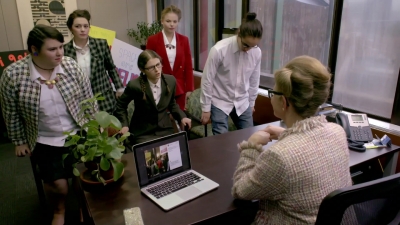 Lucy_Lewis_Cant_Lose_S02E03_mp44721.jpg